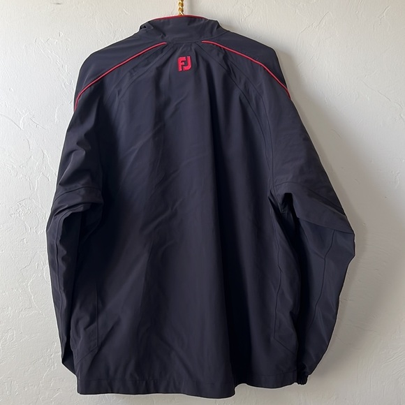FootJoy Tour Collection Jacket - Picture 2 of 4